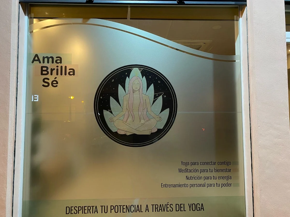 Ser y Yoga Estudio - Granada Centro Yoga