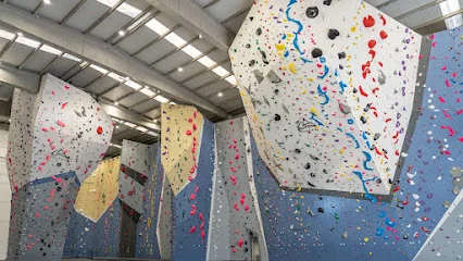 Sharma Climbing Gavà - Rocódromo Escalada Barcelona