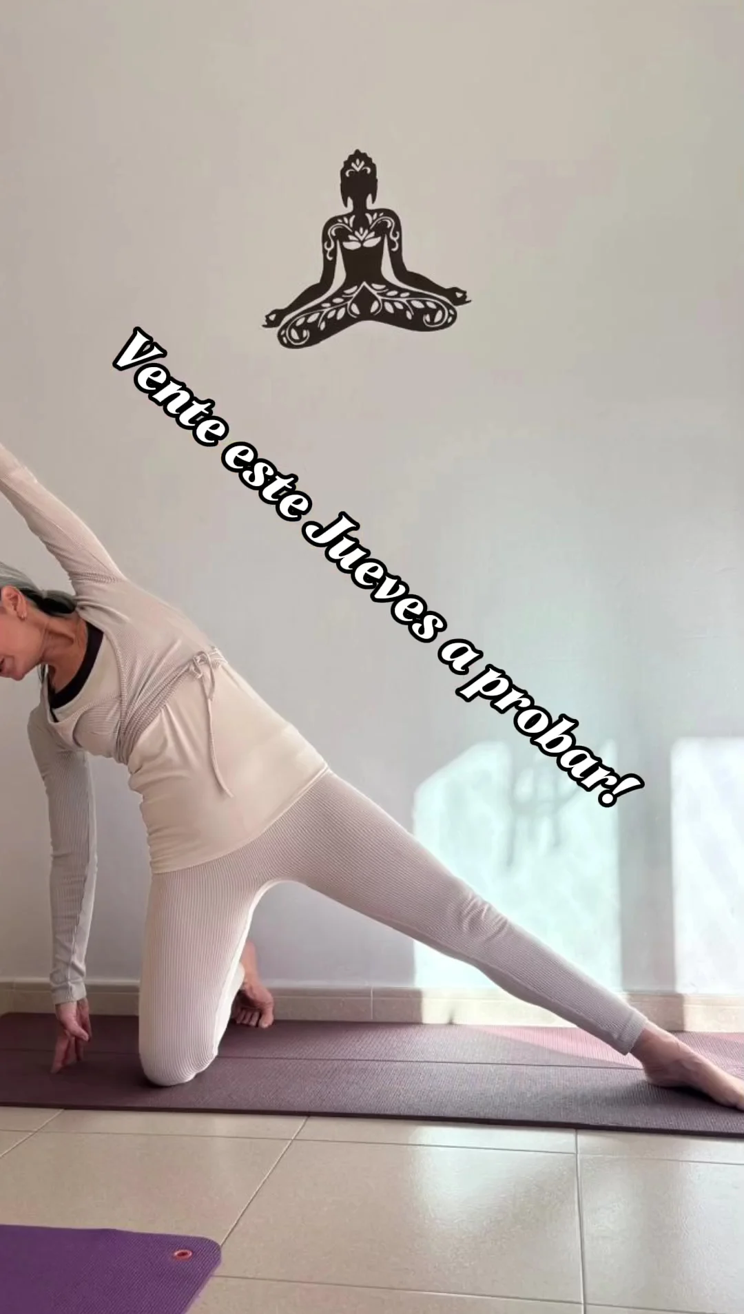 Studio de Yoga & Meditación para la Mujer en Poblenou. - 3