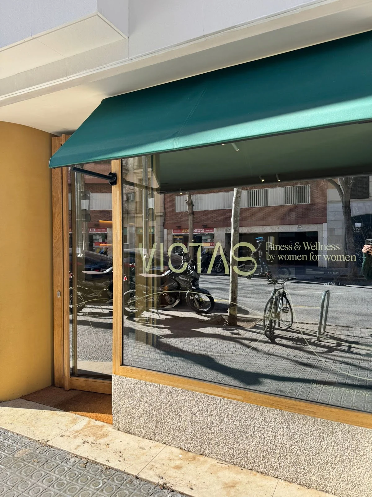 Victas
