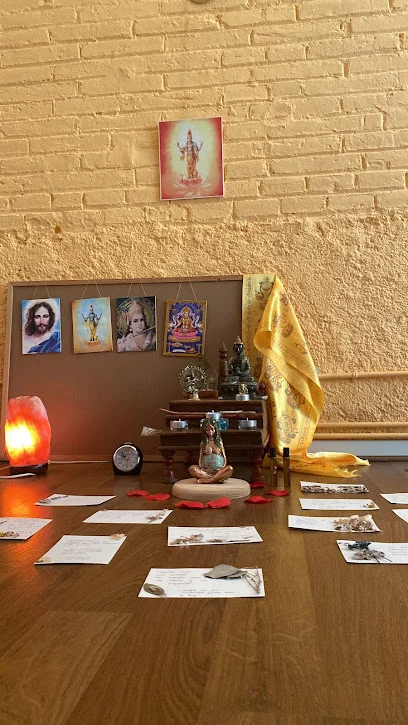 Yoga Ninde - Ioga embaràs i postnatal