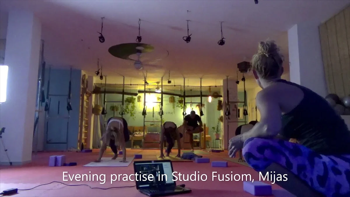 Yoga & Personal Training Rachael Burns - 3