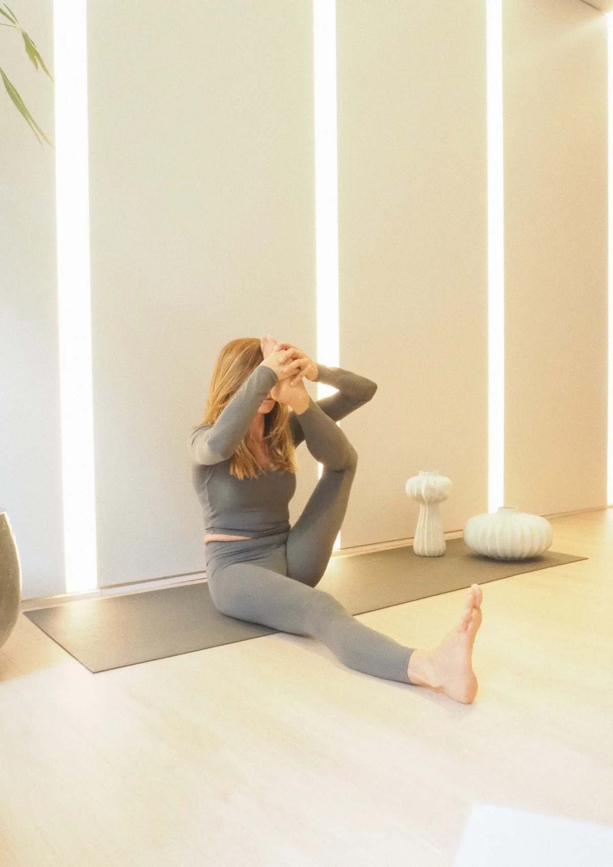 YOGANA ESTUDIO - 2