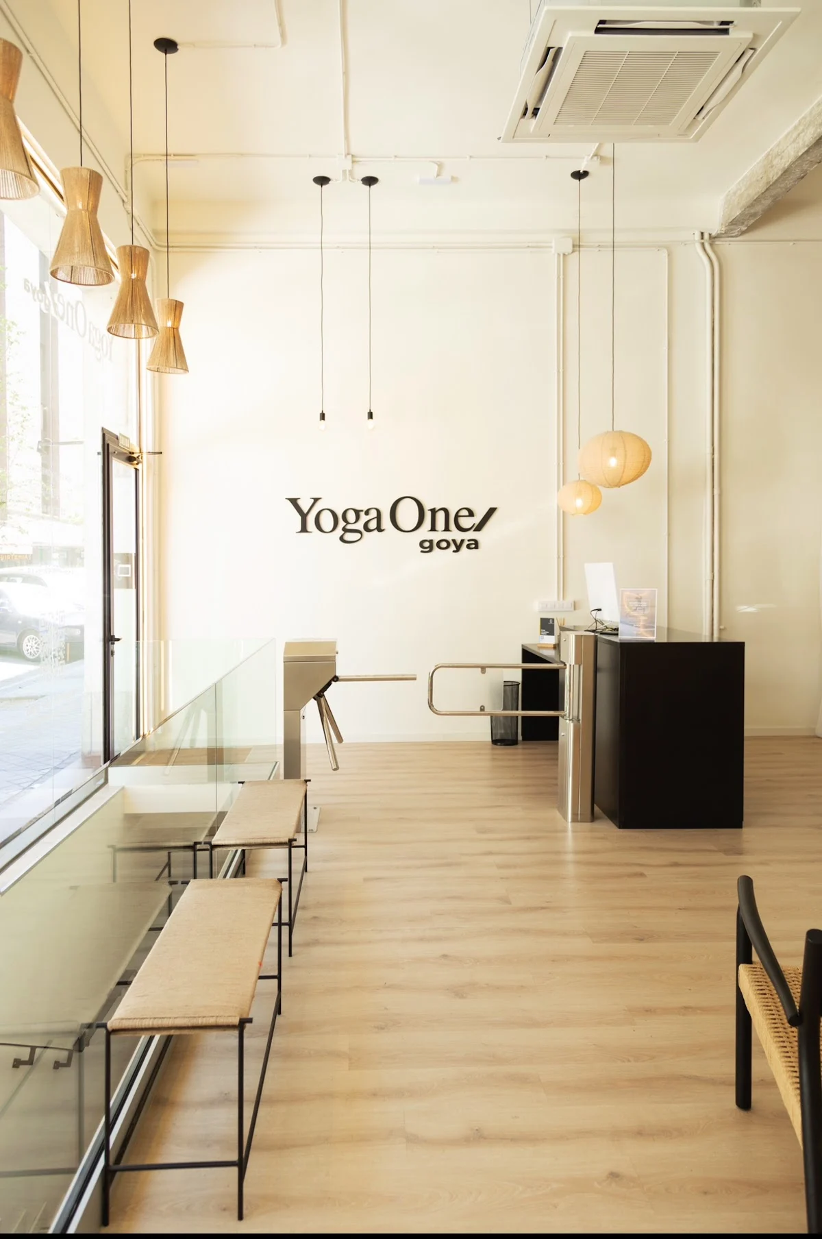 YogaOne Goya